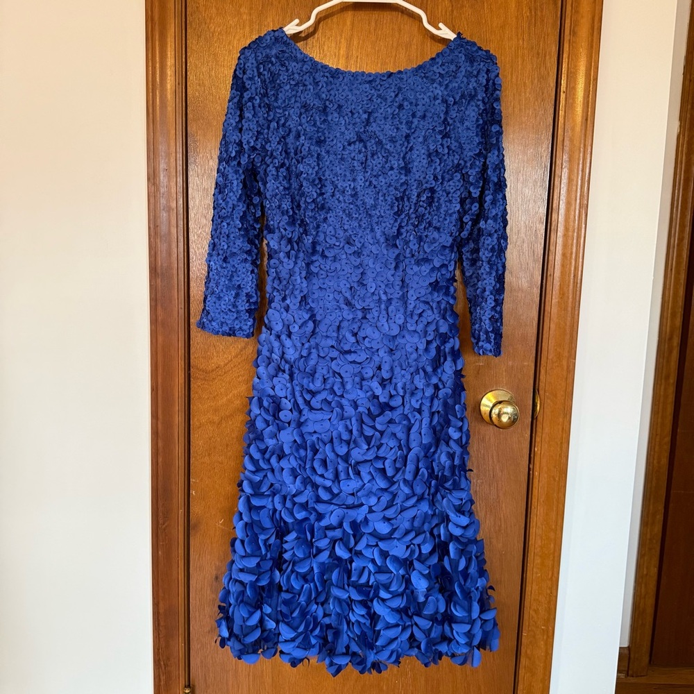 Theia Royal Blue Long Sleeve 3D Textured Petal Dress Size 6